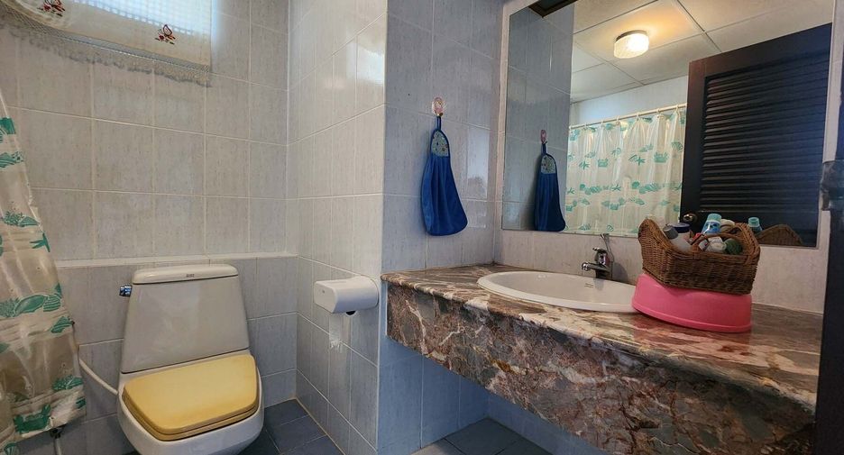 For sale 3 bedrooms condo in Cha Am, Phetchaburi