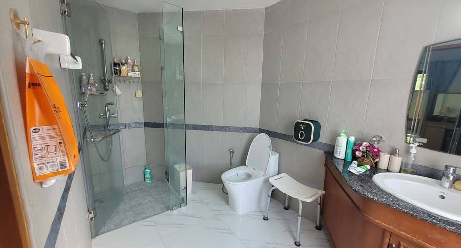Haus zum Kauf und zur Miete mit 4 Zimmer in Kathu, Phuket