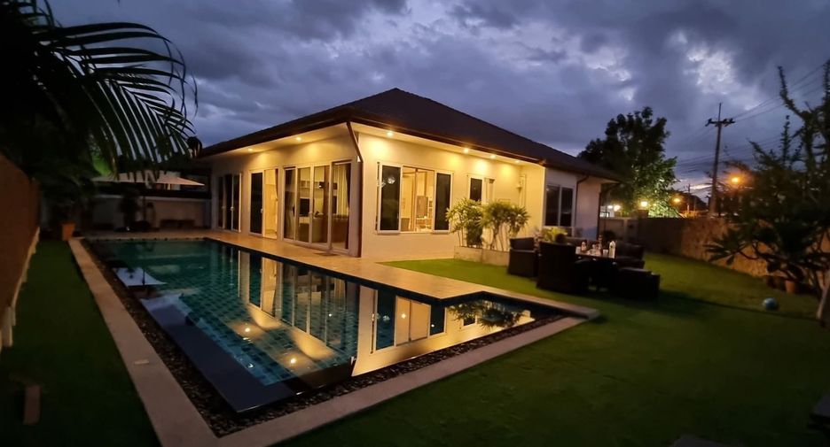 For rent 3 ベッドルーム villa in Bang Lamung, Chonburi