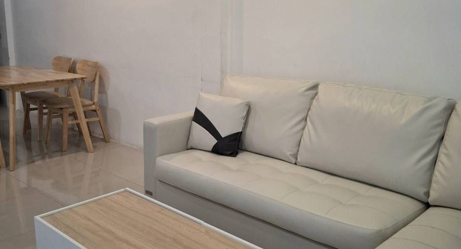 For rent 2 bedrooms townhouse in Hua Hin, Prachuap Khiri Khan