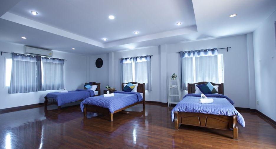 For rent 6 bedrooms villa in Hua Hin, Prachuap Khiri Khan