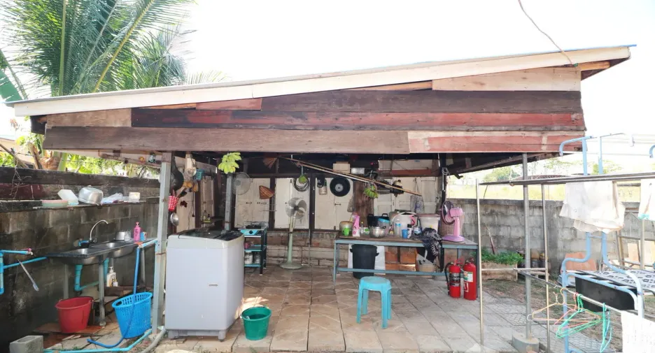 For sale 4 bedrooms house in Mueang Nong Khai, Nong Khai