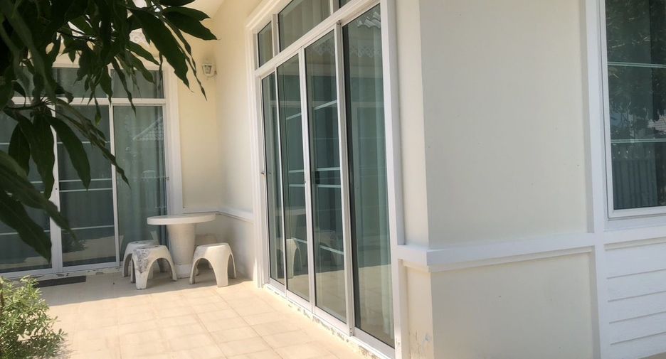 For sale and for rent 4 bedrooms house in Cha Am, Phetchaburi