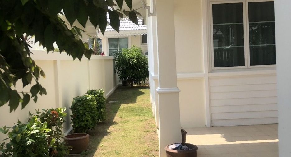 For sale and for rent 4 bedrooms house in Cha Am, Phetchaburi