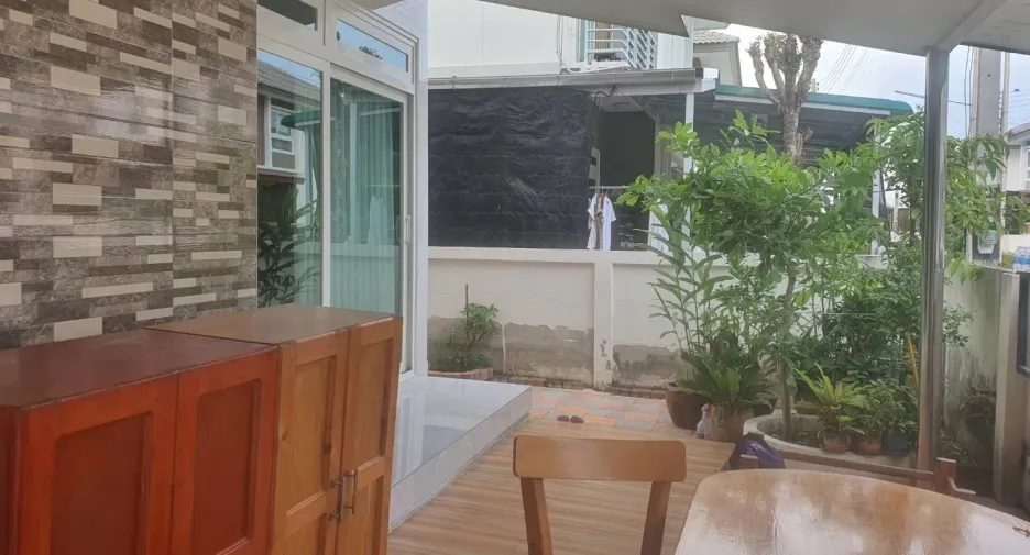 For sale 3 bedrooms house in Ban Pho, Chachoengsao