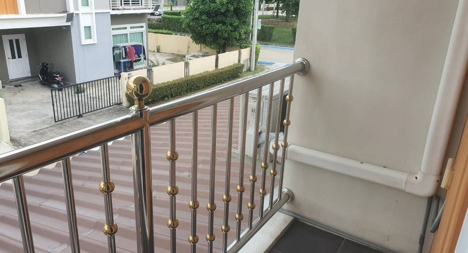For sale 3 bedrooms house in Ban Pho, Chachoengsao