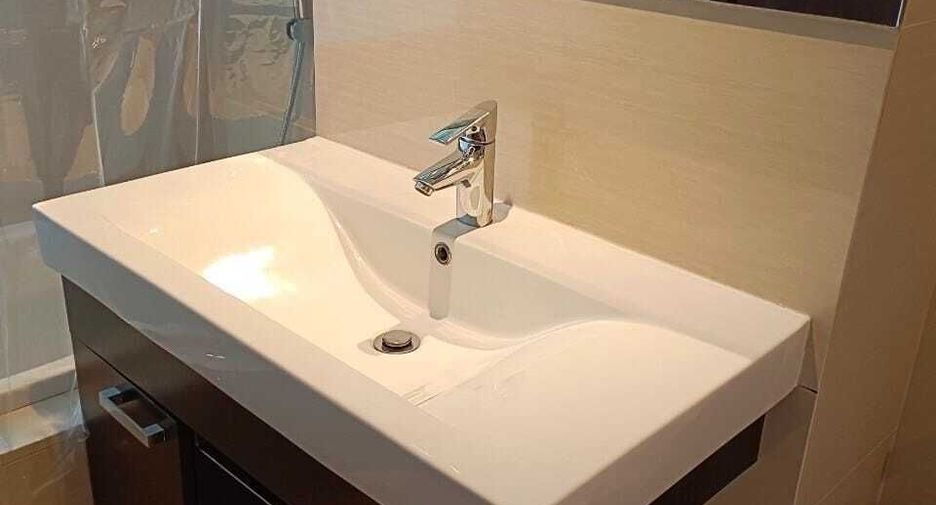For rent 2 bedrooms condo in Mueang Phuket, Phuket