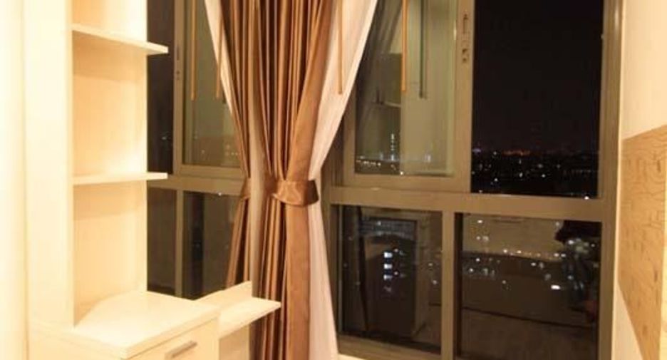 出售 1 卧室 公寓 在 Bangkok Noi, 曼谷