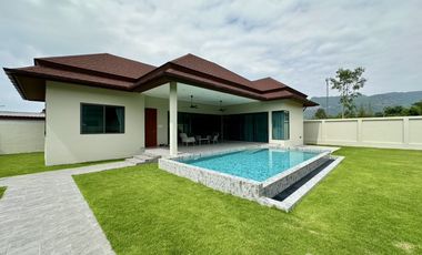 For sale 3 ベッドルーム villa in Hua Hin, Prachuap Khiri Khan