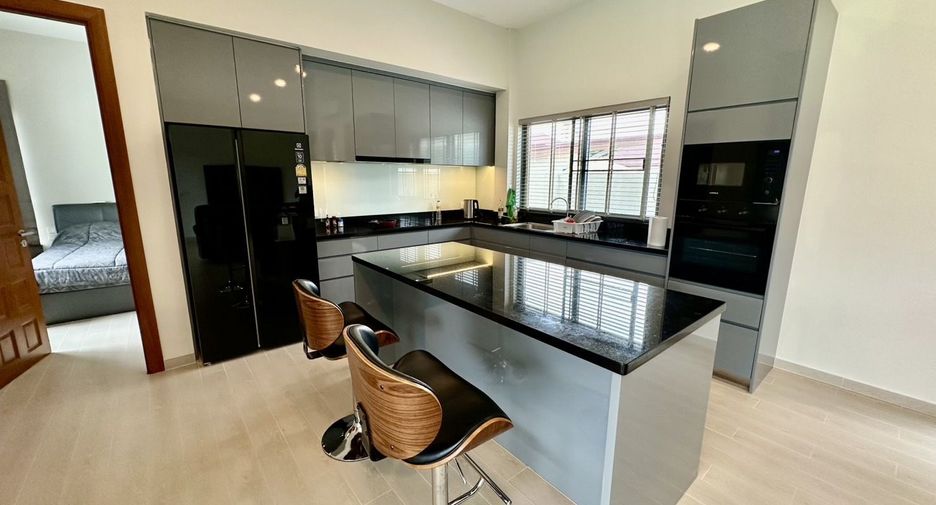 For sale 3 bedrooms villa in Hua Hin, Prachuap Khiri Khan
