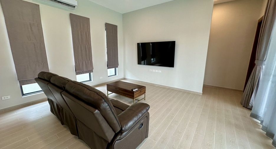 For sale 3 bedrooms villa in Hua Hin, Prachuap Khiri Khan