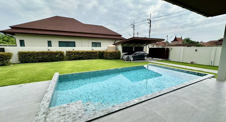 For sale 3 bedrooms villa in Hua Hin, Prachuap Khiri Khan