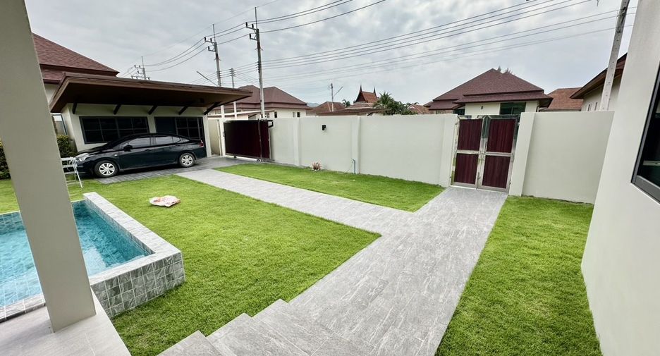 For sale 3 bedrooms villa in Hua Hin, Prachuap Khiri Khan