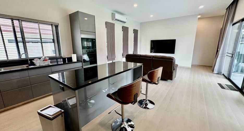 For sale 3 bedrooms villa in Hua Hin, Prachuap Khiri Khan