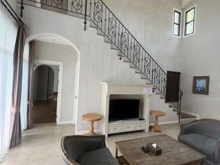 À louer 3 chambres villa à Huay Yai, Pattaya