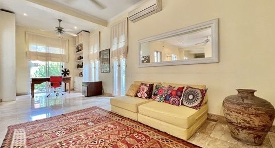 For sale 5 bedrooms house in Lak Si, Bangkok