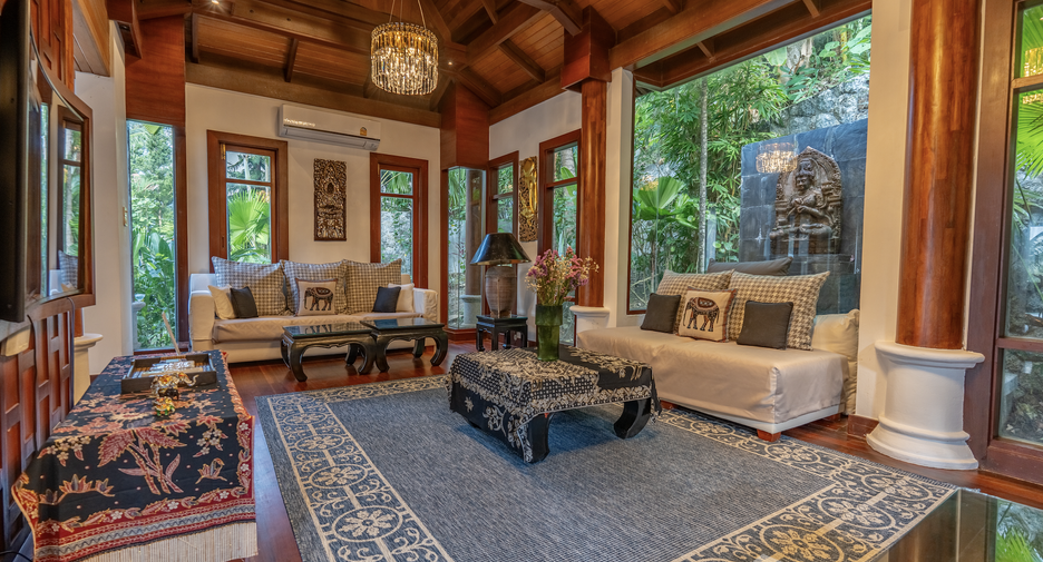 À vendre 4 chambres villa à Thalang, Phuket