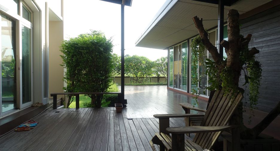 Haus zum Kauf mit 4 Zimmer in Lam Luk Ka, Pathum Thani