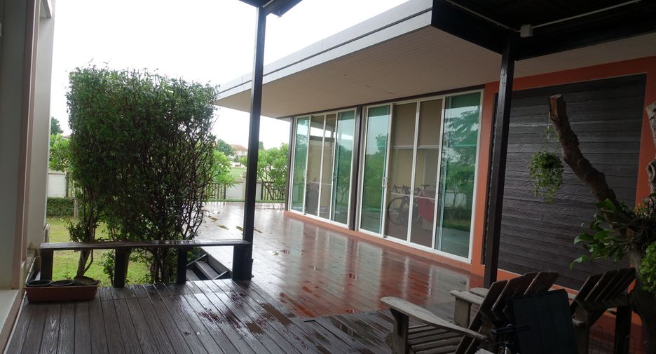 Haus zum Kauf mit 4 Zimmer in Lam Luk Ka, Pathum Thani