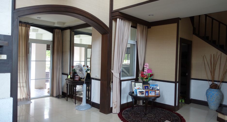 For sale 4 ベッドルーム house in Lam Luk Ka, Pathum Thani