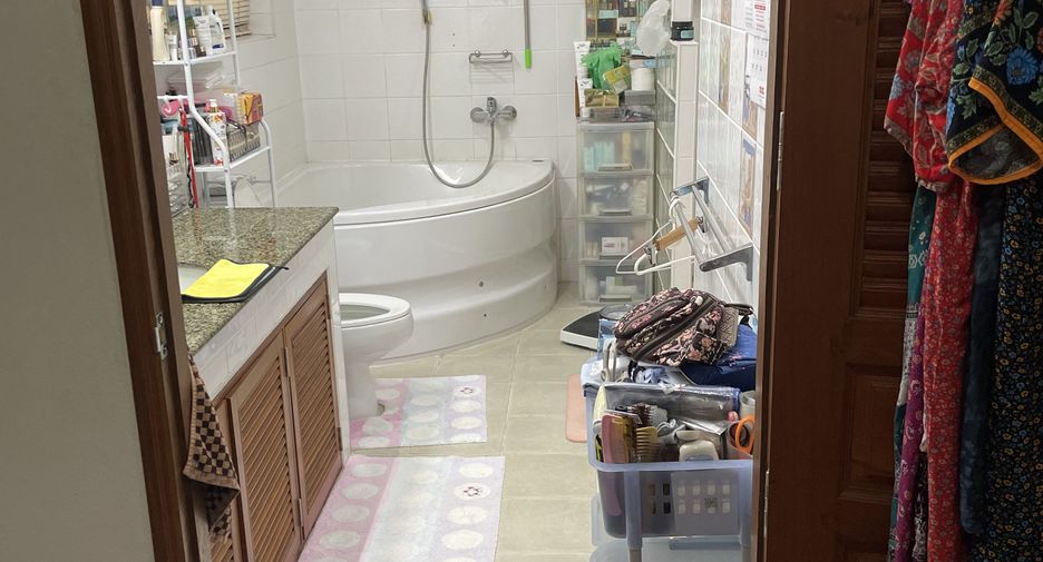 ขาย 4 ห้องนอน วิลล่า ใน บางละมุง, ชลบุรี