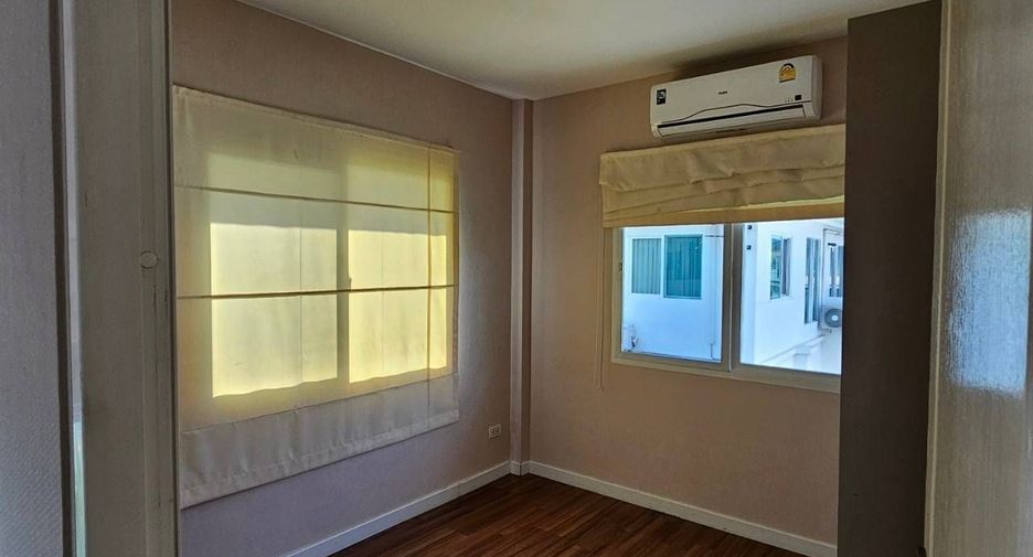 For sale 3 bedrooms house in San Sai, Chiang Mai
