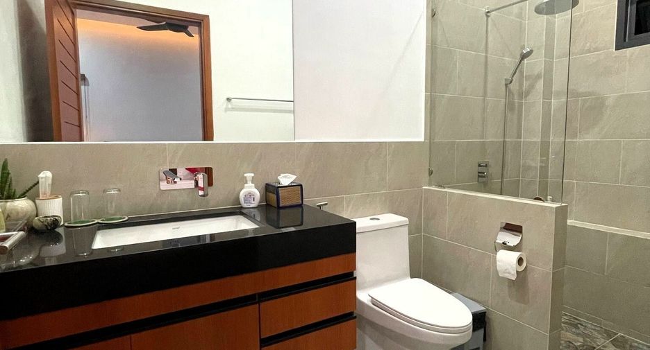 Villa en alquiler de 4 habitaciones en Mueang Phuket, Phuket