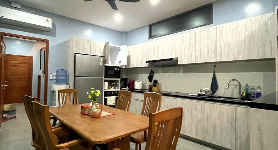 Villa en alquiler de 4 habitaciones en Mueang Phuket, Phuket
