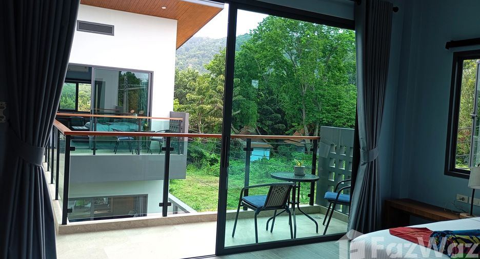 Villa en alquiler de 4 habitaciones en Mueang Phuket, Phuket