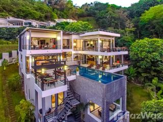 Villa en alquiler de 6 habitaciones en Thalang, Phuket