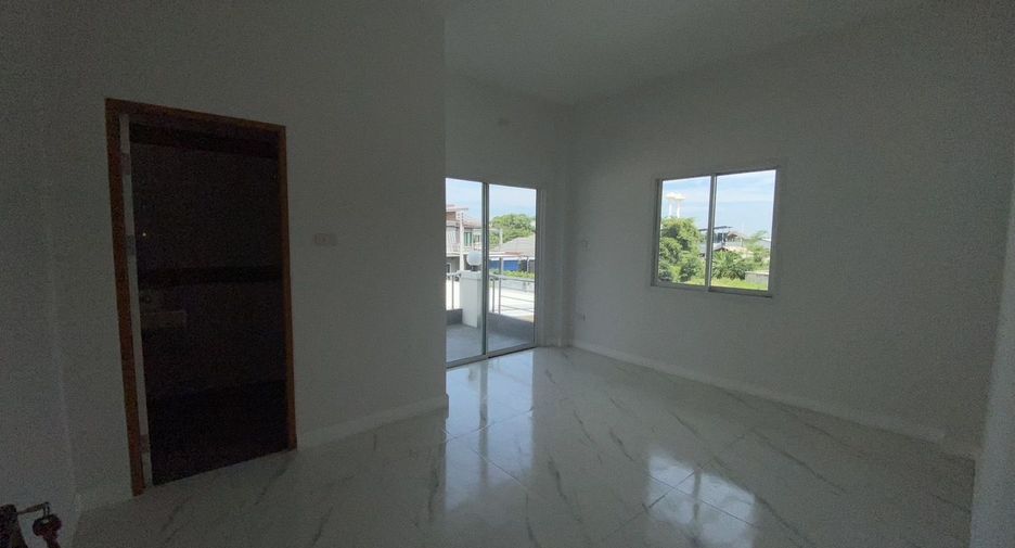 For sale 4 bedrooms house in San Sai, Chiang Mai