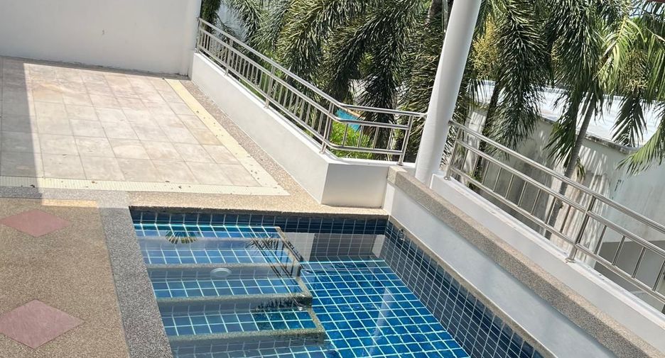For sale 2 bedrooms condo in Mueang Phuket, Phuket