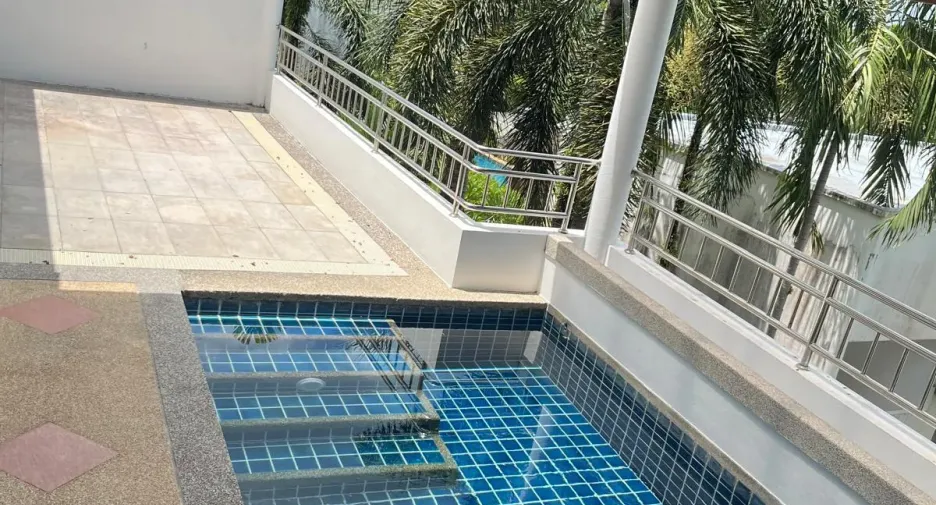 For sale 2 bedrooms condo in Mueang Phuket, Phuket