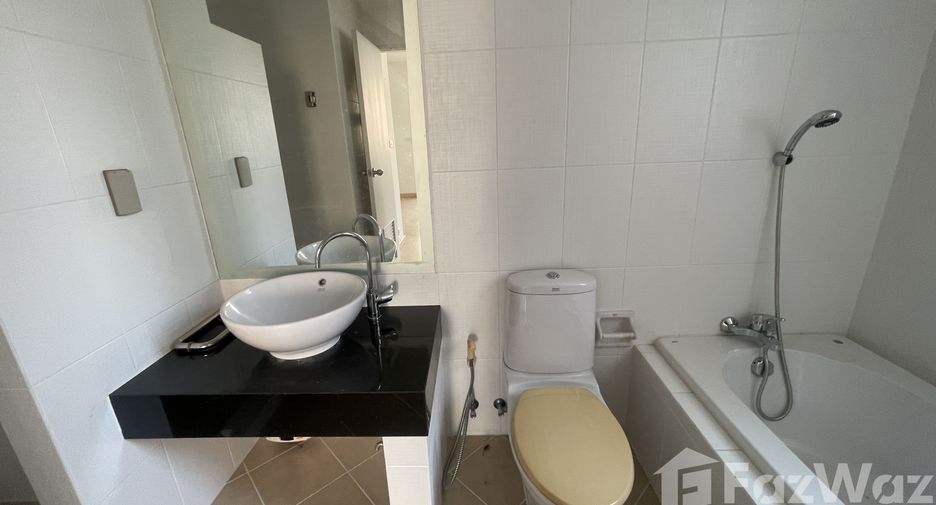 For sale 2 bedrooms condo in Sathon, Bangkok