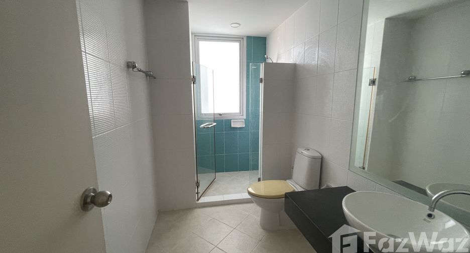 For sale 2 bedrooms condo in Sathon, Bangkok