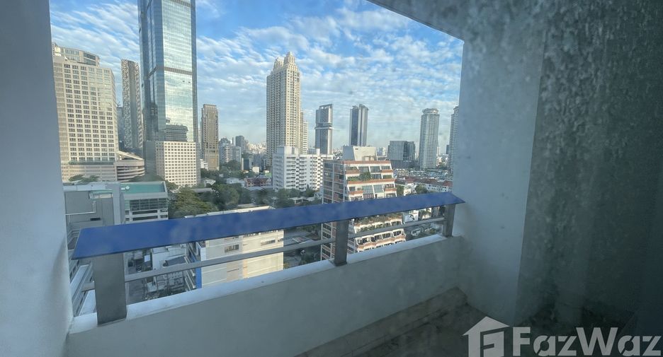For sale 2 bedrooms condo in Sathon, Bangkok