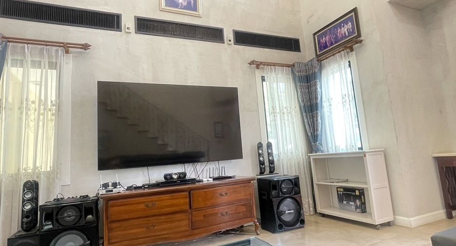 Haus zum Kauf mit 3 Zimmer in Sattahip, Chonburi