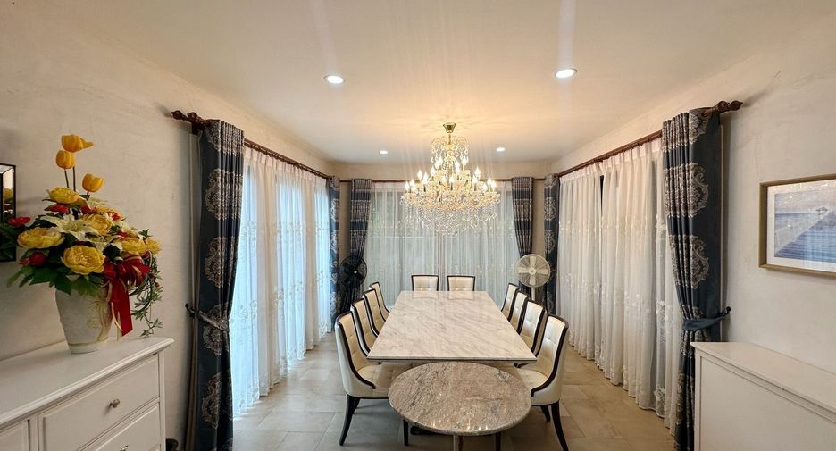 Haus zum Kauf mit 3 Zimmer in Sattahip, Chonburi