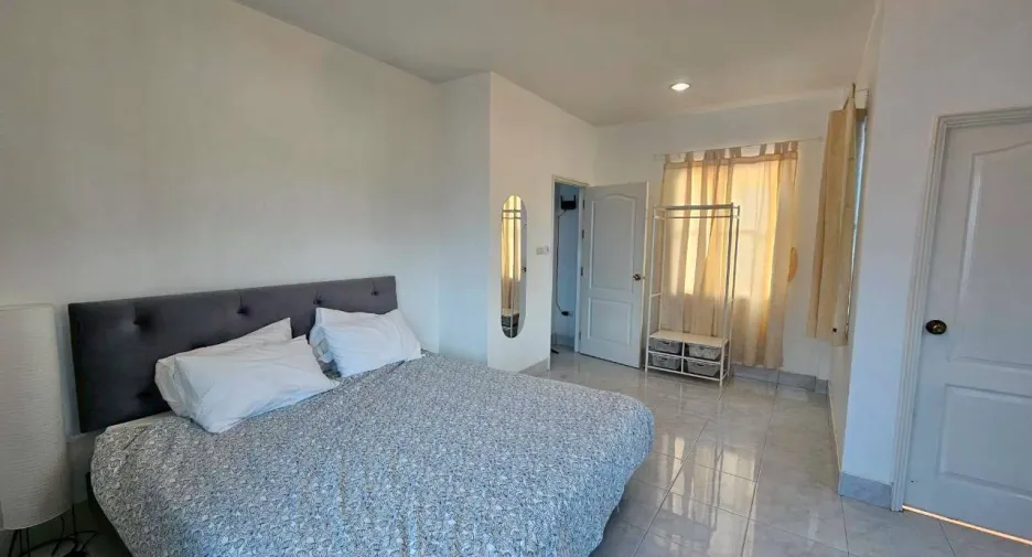 For sale and for rent 3 bedrooms house in Bang Lamung, Chonburi