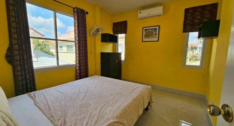 For sale and for rent 3 bedrooms house in Bang Lamung, Chonburi