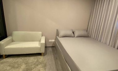For sale スタジオ condo in Phra Khanong, Bangkok