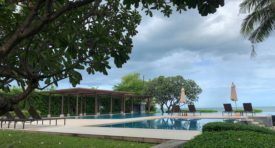 For sale 3 bedrooms condo in Cha Am, Phetchaburi