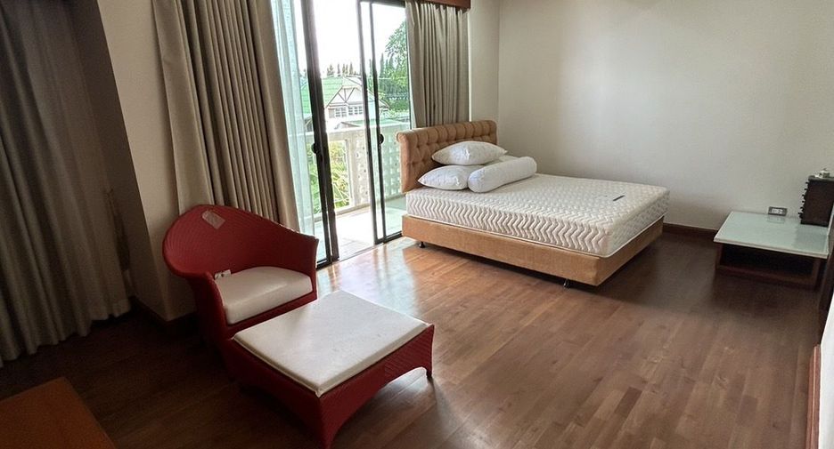 For sale 3 bedrooms condo in Cha Am, Phetchaburi