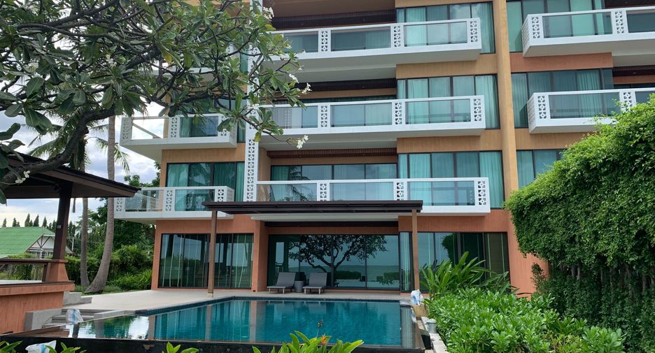 For sale 3 bedrooms condo in Cha Am, Phetchaburi