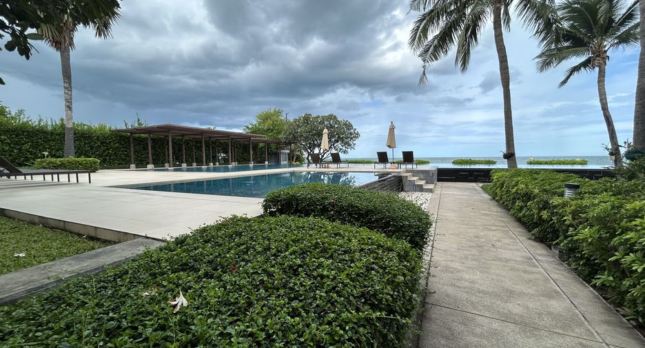 For sale 3 bedrooms condo in Cha Am, Phetchaburi