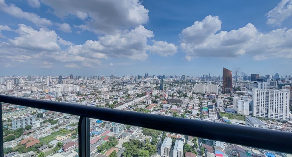 Продажа 3 спальни кондо в Пхая Тхаи, Бангкок