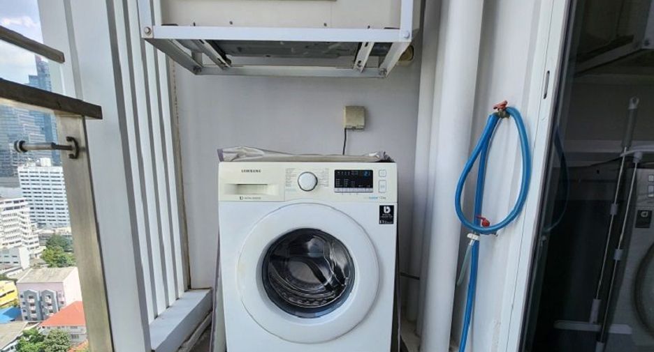 For sale 1 bed condo in Sathon, Bangkok
