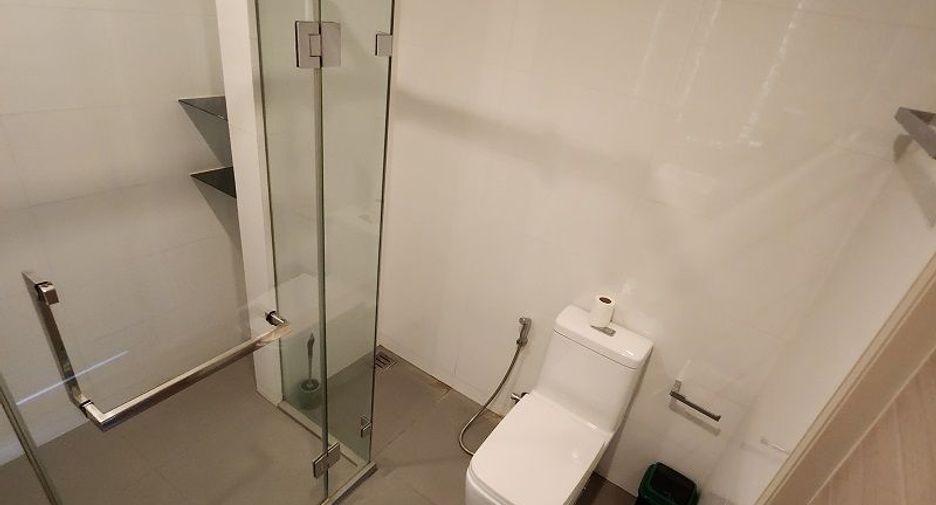 For sale 1 bed condo in Sathon, Bangkok