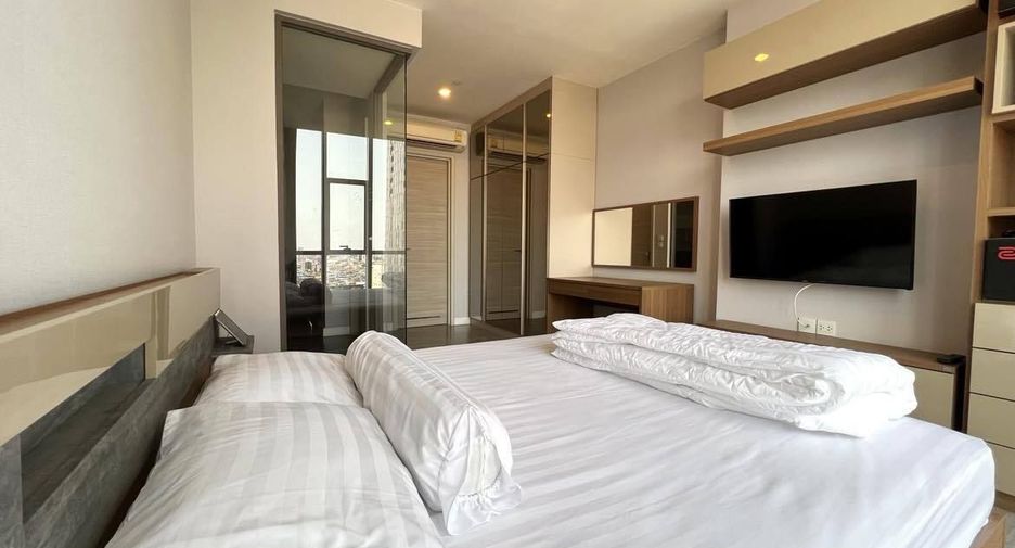 For sale 1 bed condo in Sathon, Bangkok