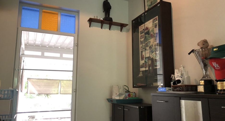 For sale 3 bedrooms house in Cha Am, Phetchaburi